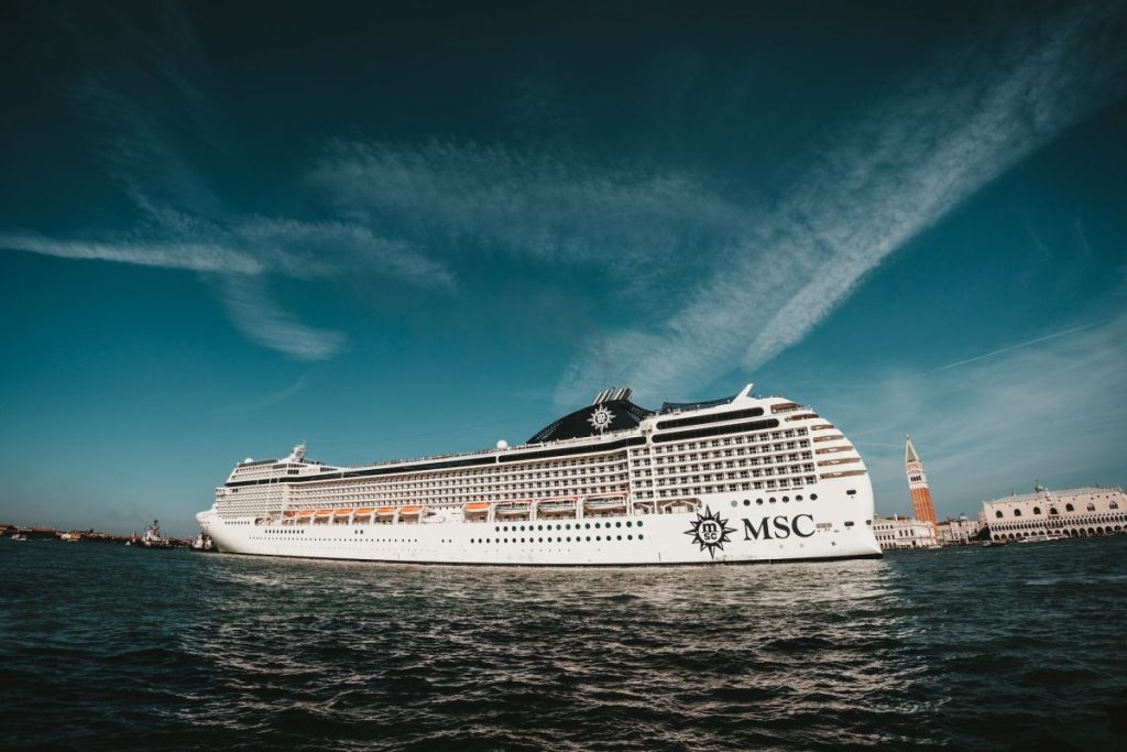 Navire de croisière MSC à Venise