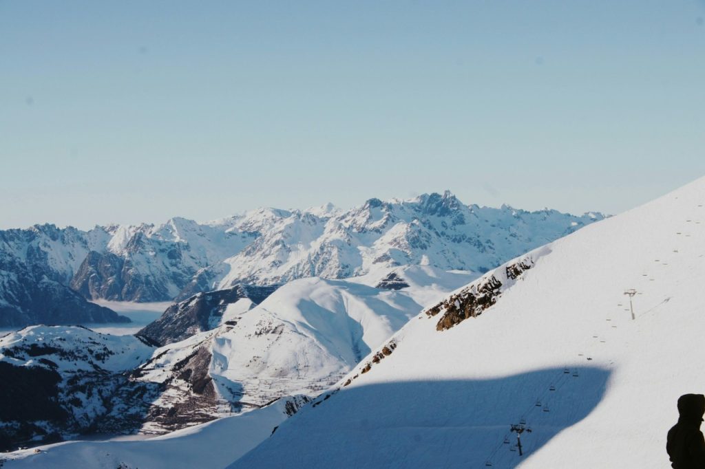 Skier dans le massif des écrins